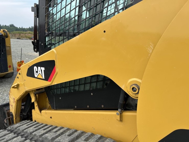 caterpillar-279c2-image-17