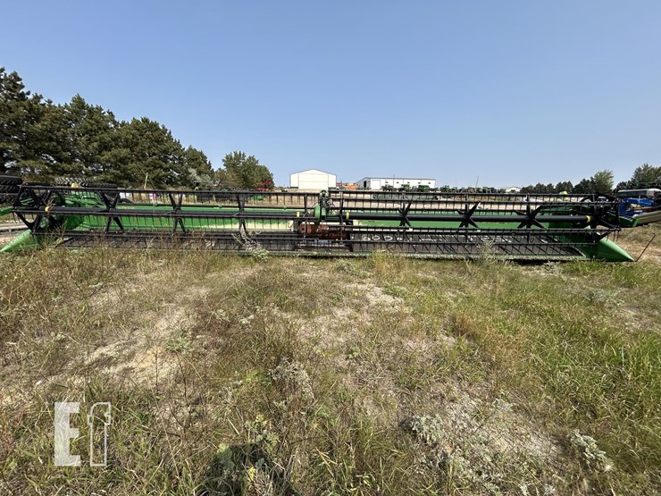 2010-john-deere-640d-image-4