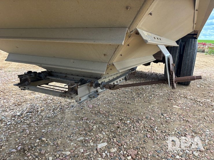 2001-wilson-grain-trailer-image-24