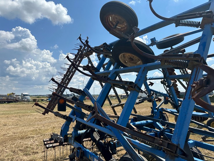 #32187-•-tiger-mate-26'-field-cultivator-image-38