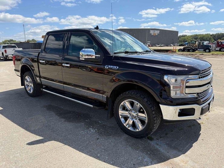 2020-ford-f150-lariat-image-7
