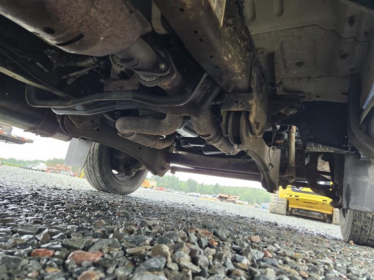 2008-ford-f550-image-35