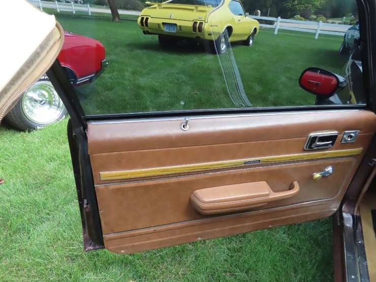 1975-chevrolet-nova-ss-image-13