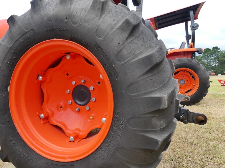 2020-kubota-mx5400-image-7