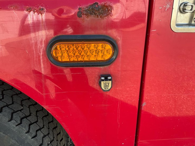 2015-ford-f550-image-65