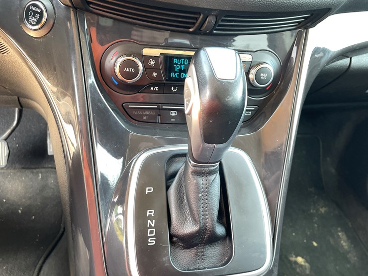 2014-ford-escape-image-62