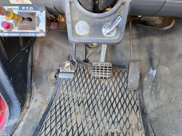1990-ford-f800-image-68