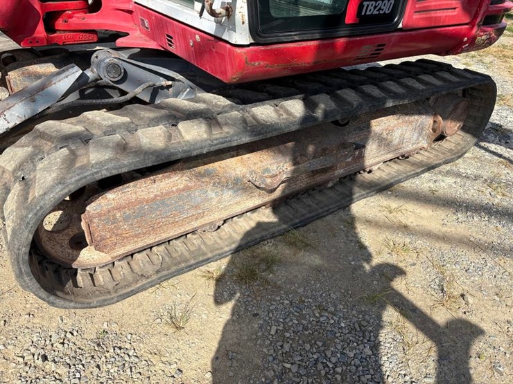 2019-takeuchi-tb290-image-14