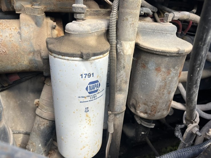 1996-mack-rb688s-image-12