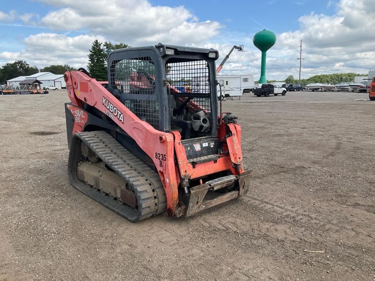 2016-kubota-svl95-2s-image-7
