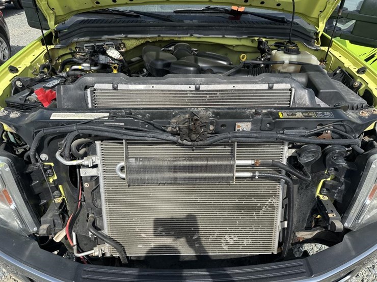 2010-ford-f250-image-36