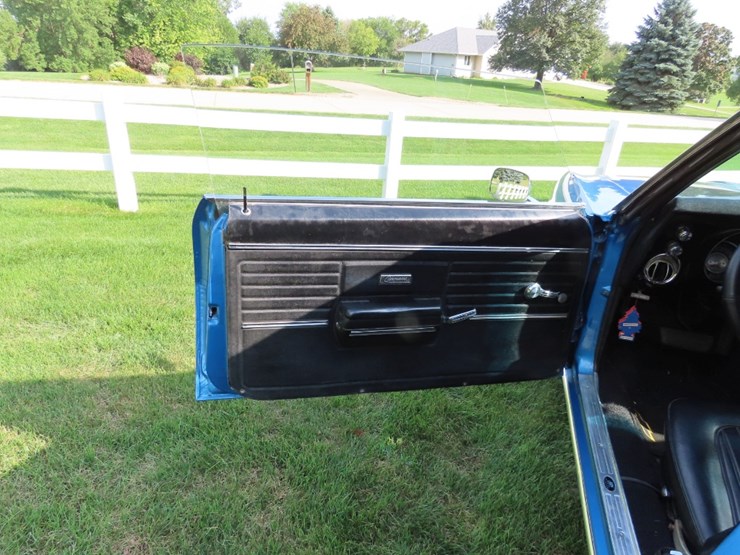 1968-chevrolet-camaro-convertible-image-19