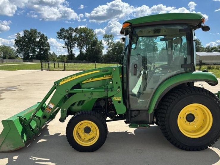2007-john-deere-3520-image-2