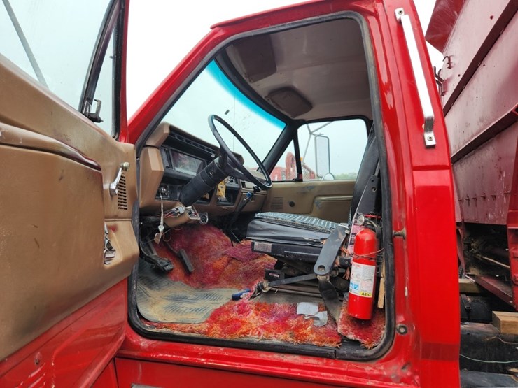 1989-ford-f800-image-44