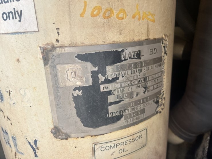 #2678-•-multiquip-dps-130sst-towable-air-compressor-image-8