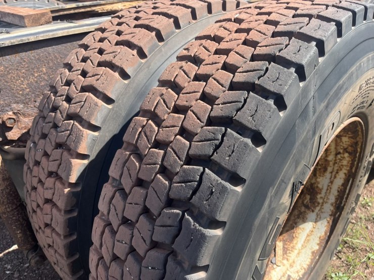#2688-•-1998-navistar-2674-6x4-day-cab-truck-tractor-image-79