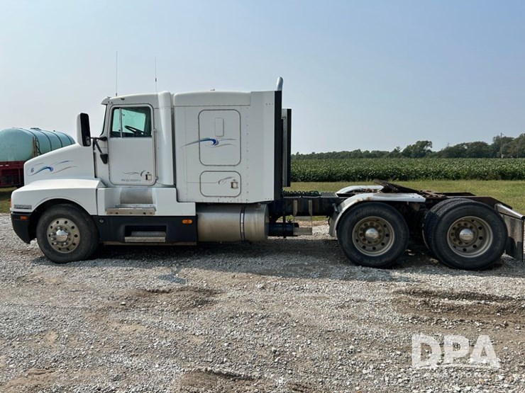 1995-kenworth-t600-image-3