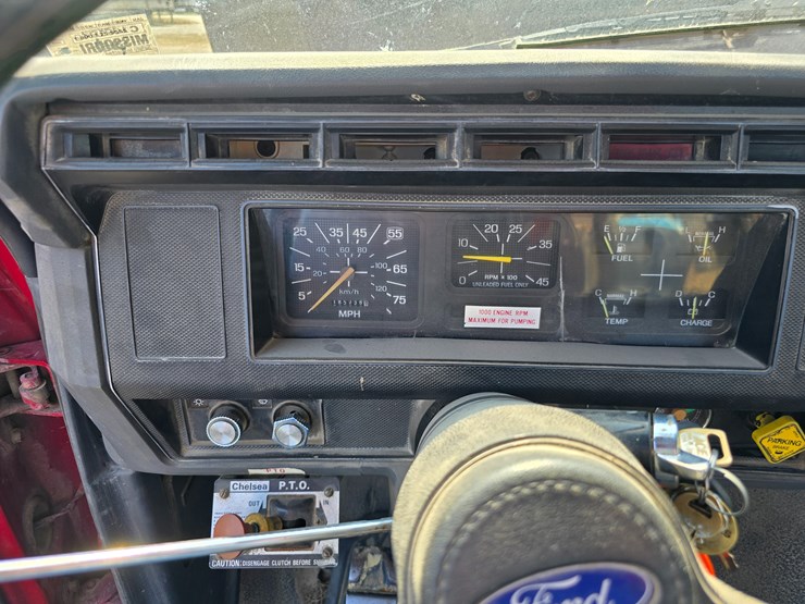 1990-ford-f800-image-61