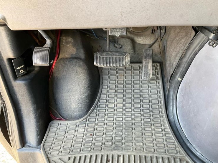 2000-ford-2000-image-60