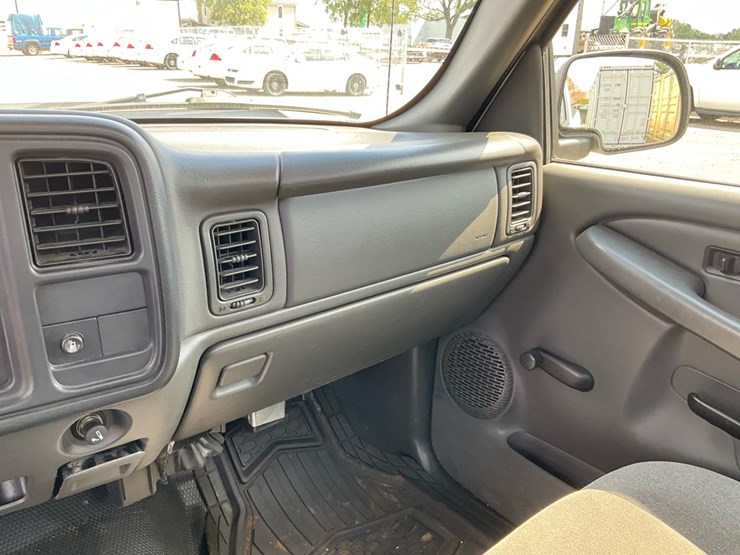 2006-chevrolet-k1500-image-69