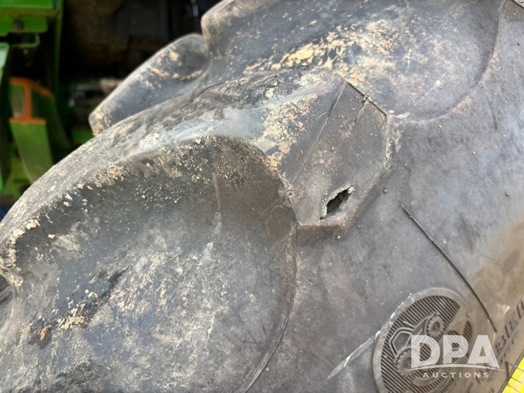 2025-john-deere-616r-image-37