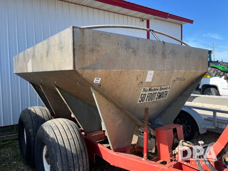 tyler-dry-spreader-(jn2945,-unit-m1026)-image-12