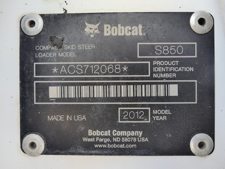 2012-bobcat-s850-image-17