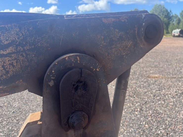 #2676-•-jrb-approx-96“-loader-grapple-image-16