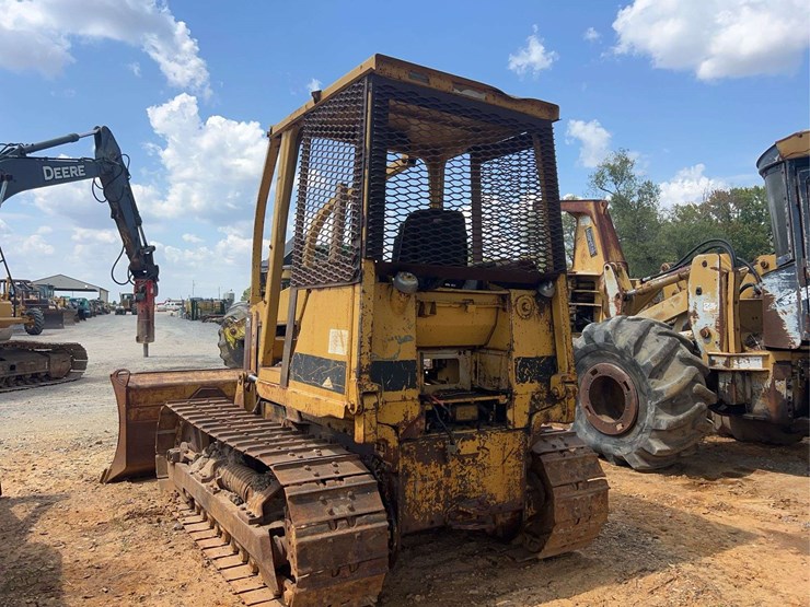 caterpillar-d5c-image-2