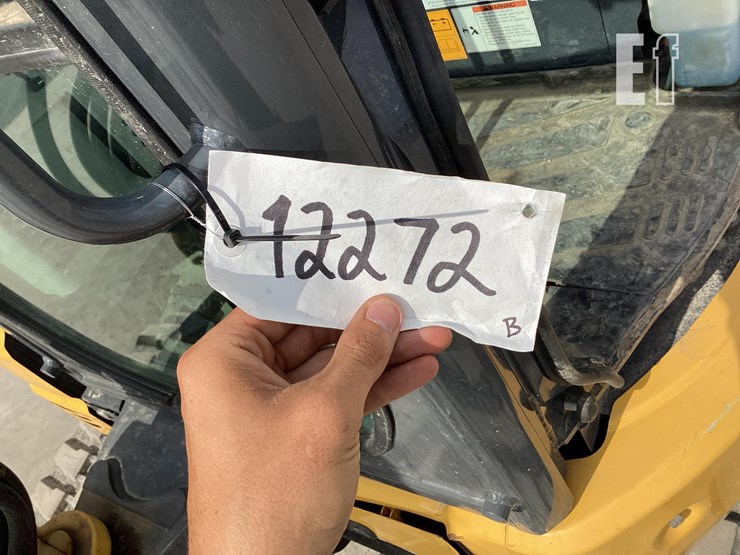 2022-kobelco-sk35sr-6e-image-23