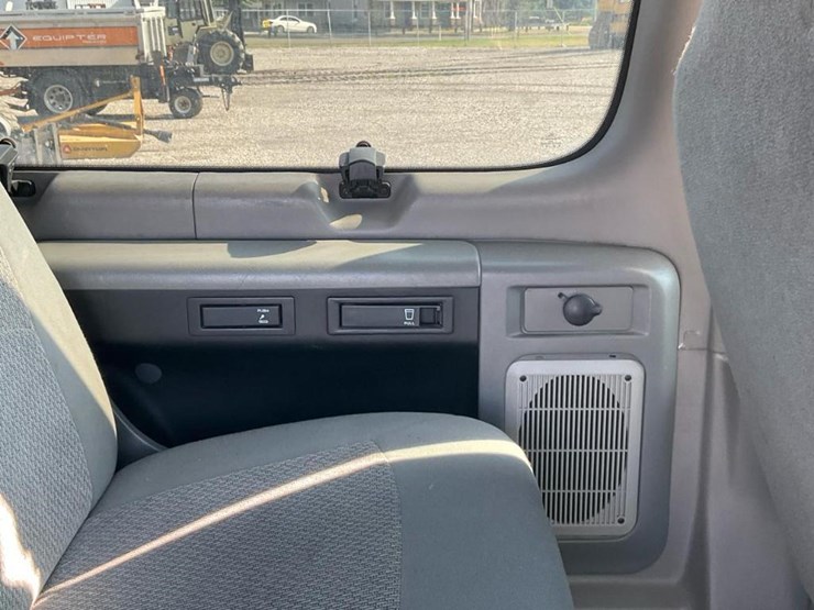 2000-ford-2000-image-74