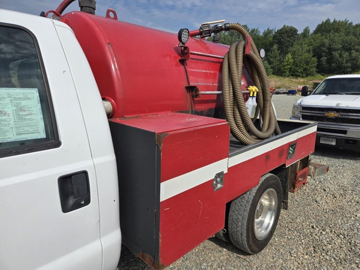 2014-ford-f450-image-22