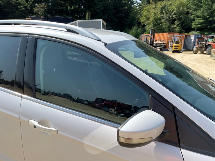 2014-ford-escape-image-22
