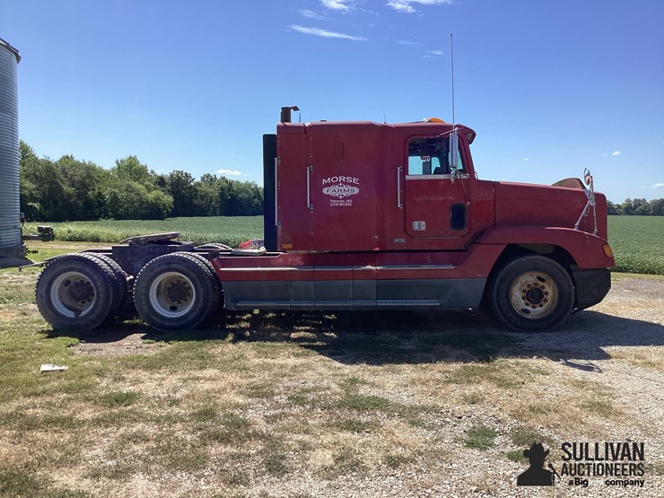 1997-freightliner-fld120-image-4