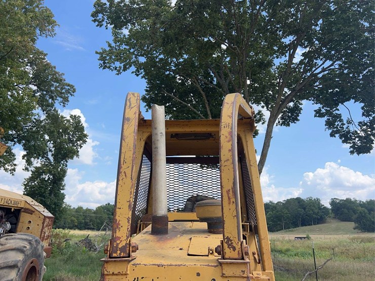 caterpillar-d5c-image-10
