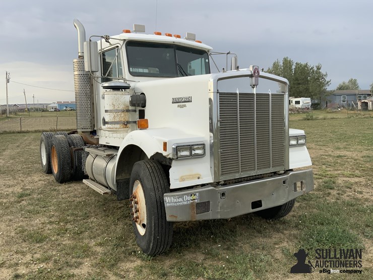 1990-kenworth-w900b-image-3