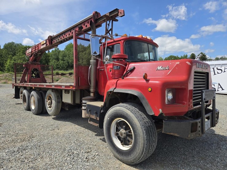 1994-mack-dm688s-image-7