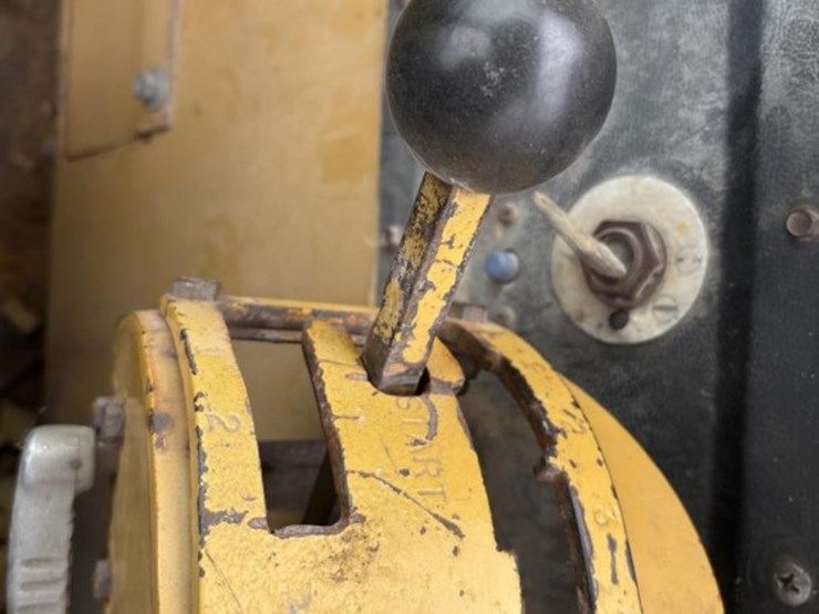 caterpillar-613b-image-39