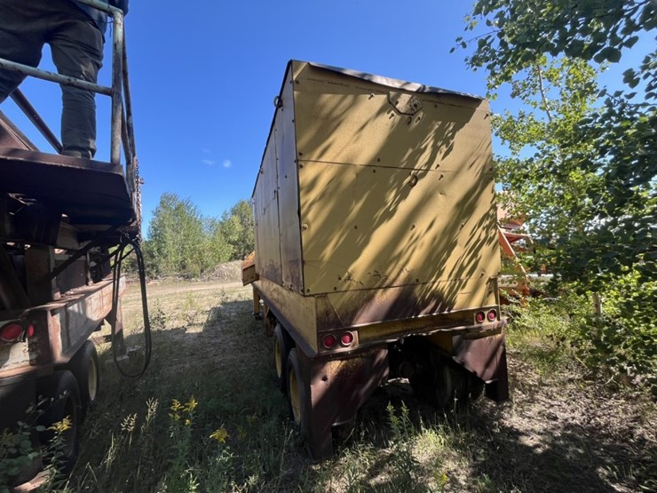 #1603-•-towable-grizzly-hopper-co-image-3