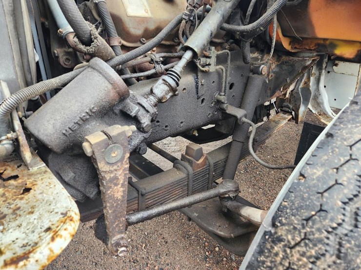 #1647-•-1976-gmc-fuel-truck-image-49