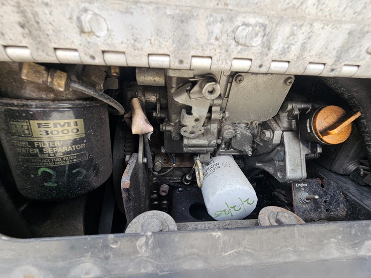 2018-freightliner-cascadia-126-image-97