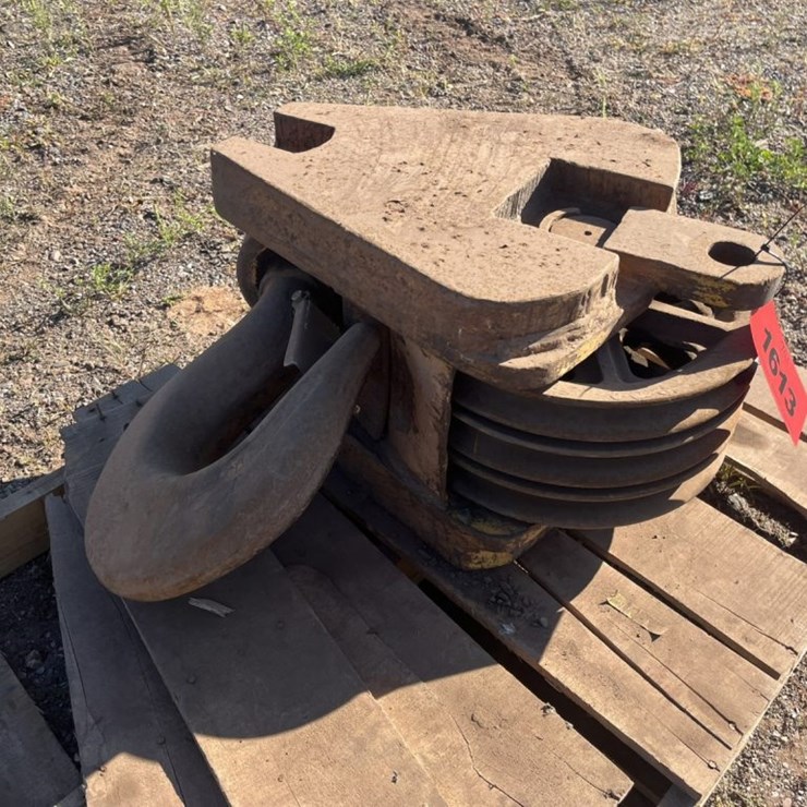 #1613 • 18" Crane Bulk Head
