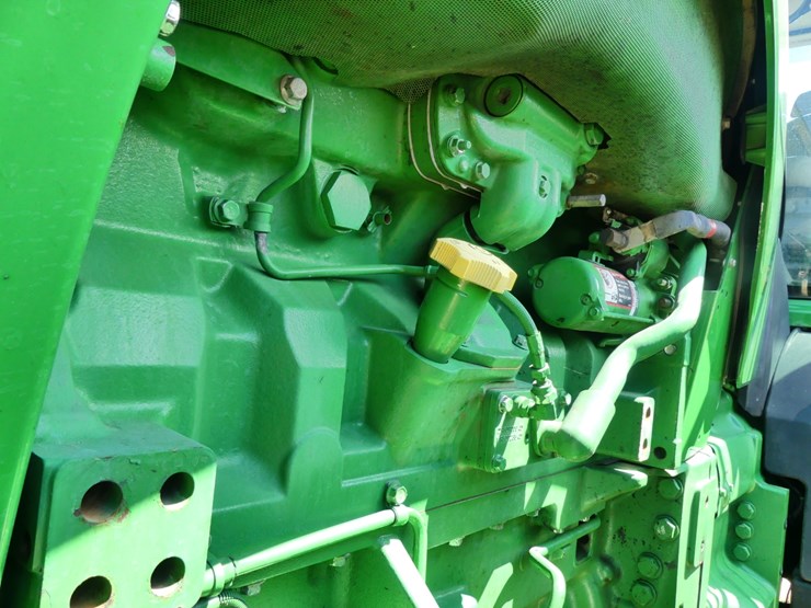 john-deere-8345r-image-12