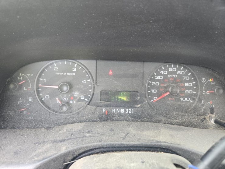 2006-ford-f550-image-53
