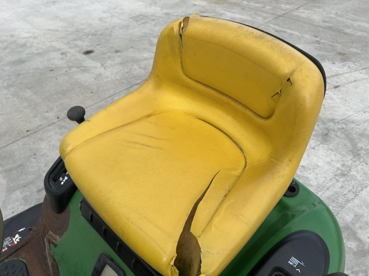 john-deere-l100-image-15