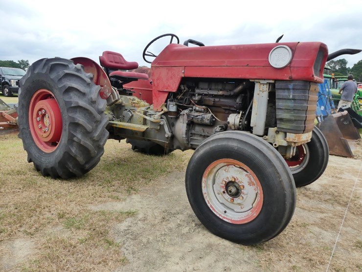 massey-ferguson-165-image-2