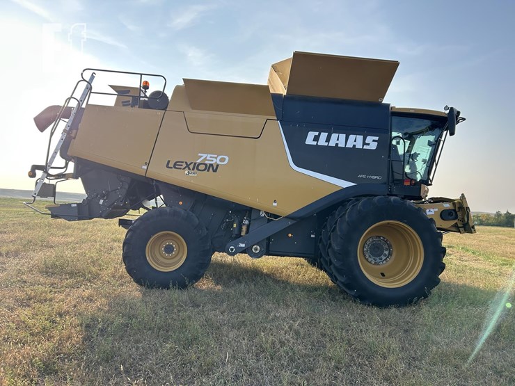 2013-claas-lexion-750-image-4