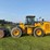 2019-deere-744l-image-1