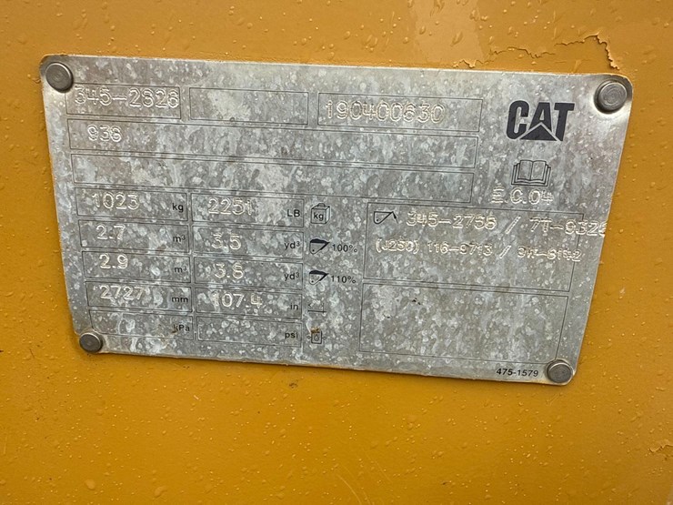 2016-caterpillar-938m-image-10