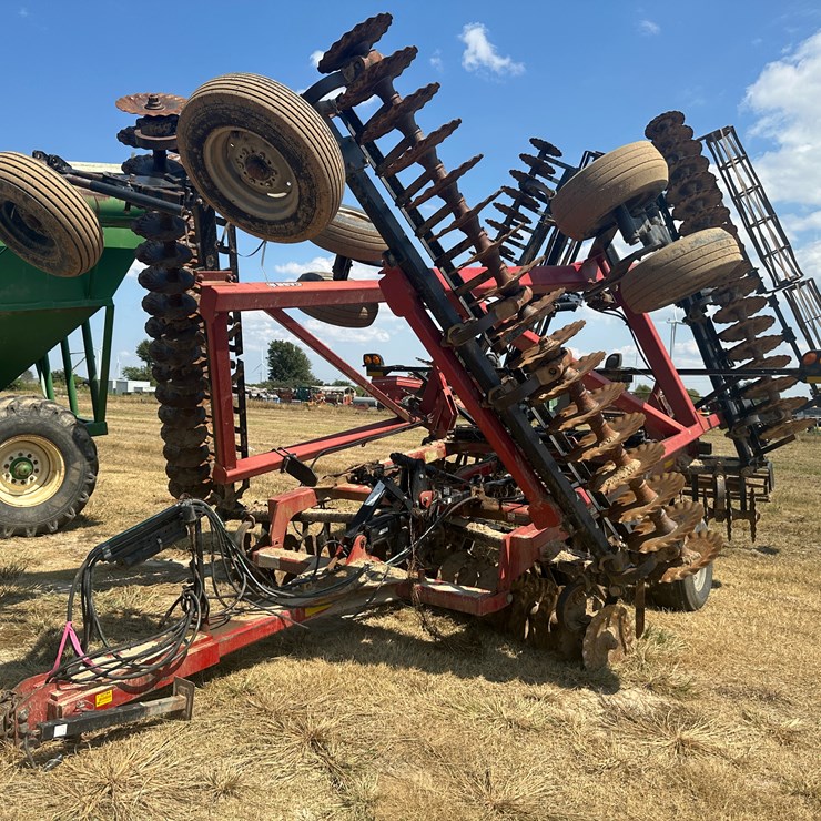 CASE IH 330